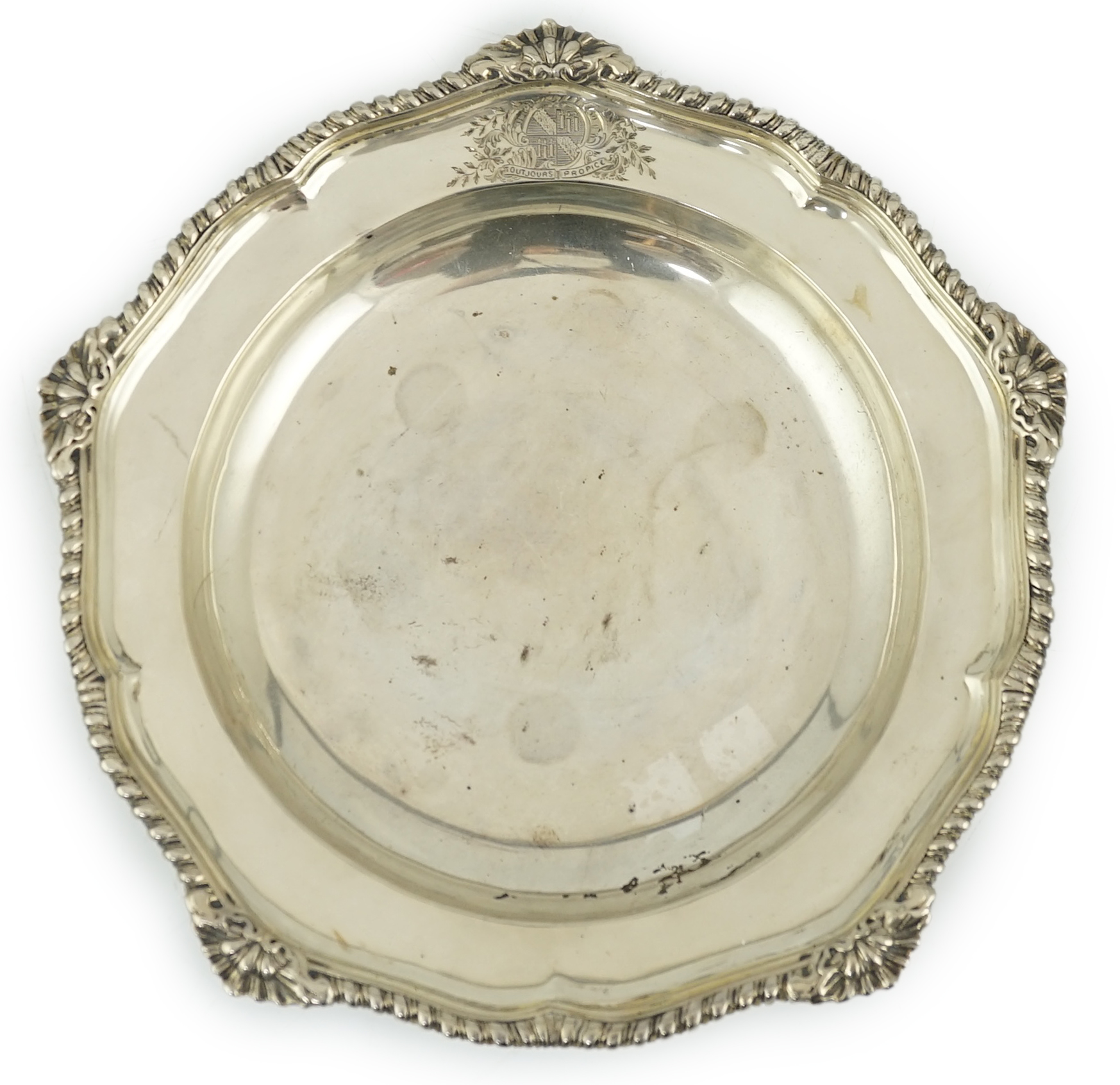 A George III silver soup plate, by Parker & Wakelin